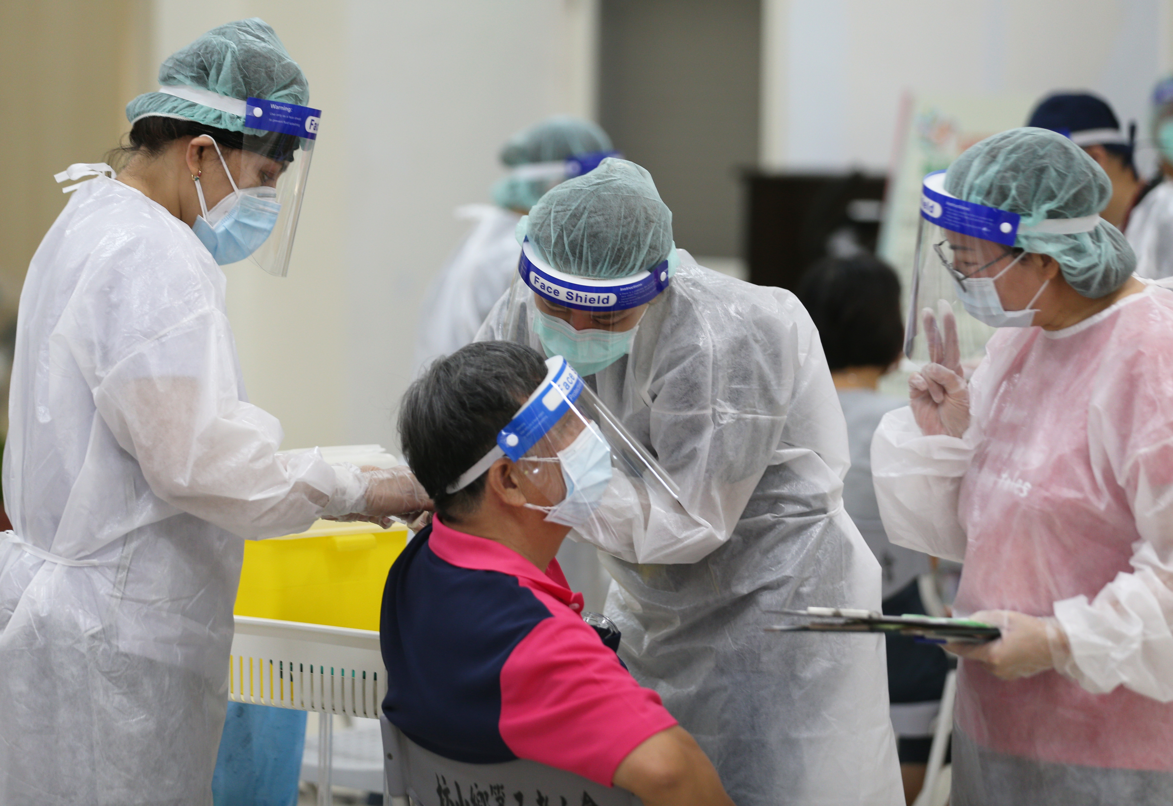 31省份新增61例本土确诊广东22例.广东新增2例本土病-第2张图片