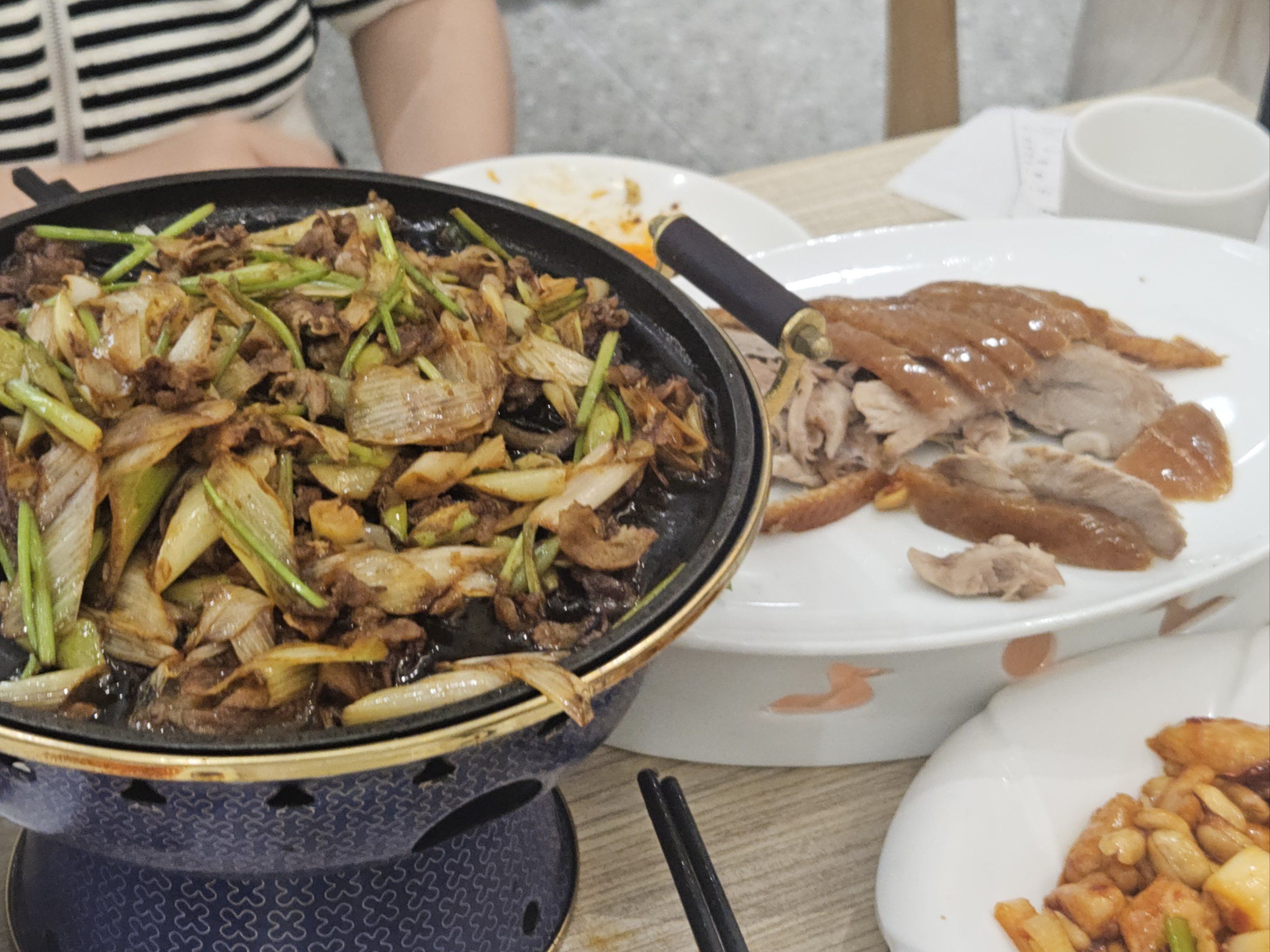 【北京涉疫烤鸭店一管理人员被立案/北京烤鸭门店】